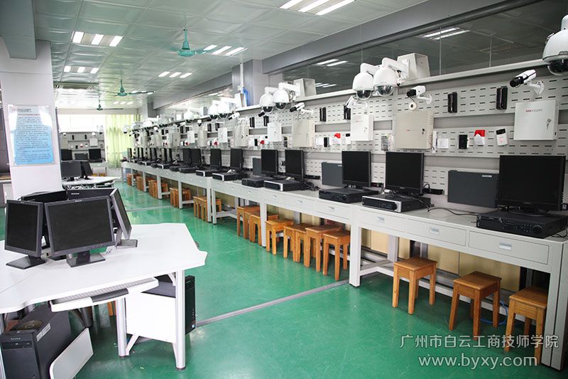 智能樓宇實訓(xùn)中心.jpg