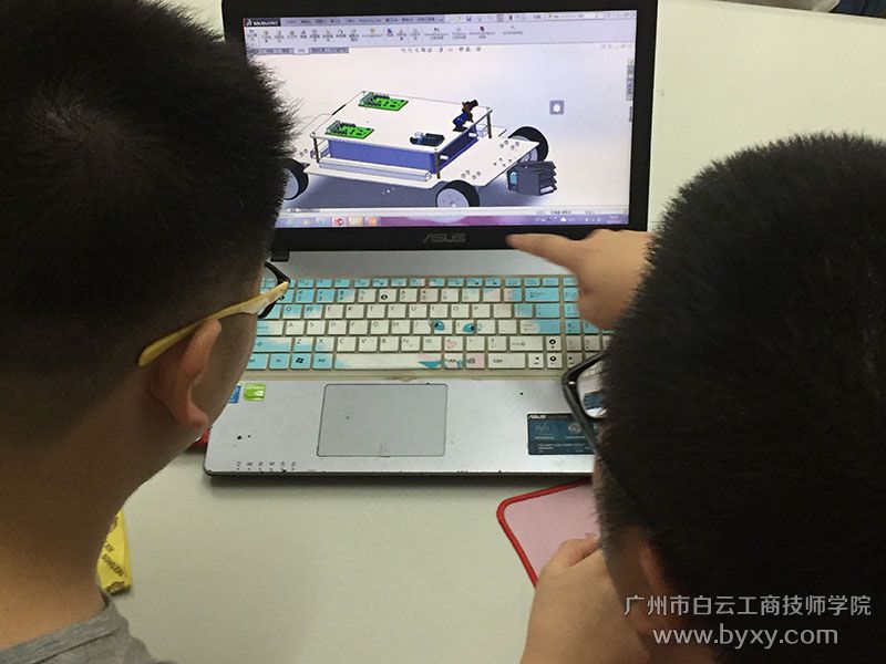 SolidWorks外觀設計2.jpg