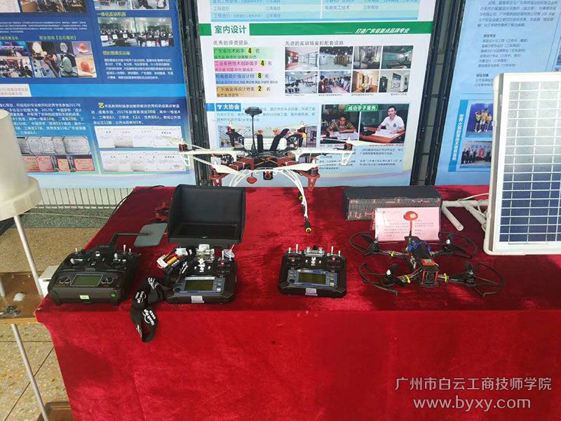 F22-猛禽.jpg